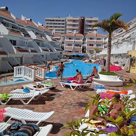 Floritas Apartament *